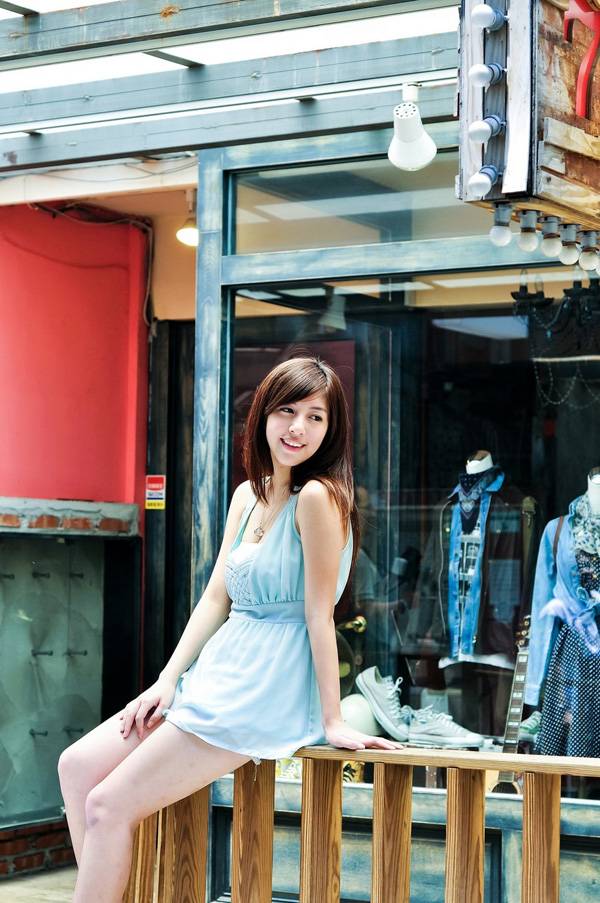 清纯女神户外迷人唯美写真-5