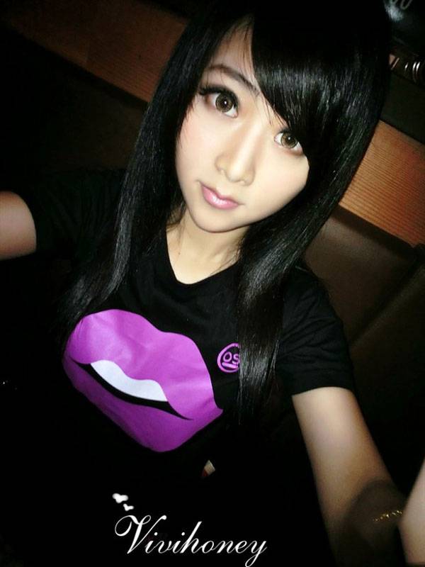 90后可人小妹子幽情散发-10