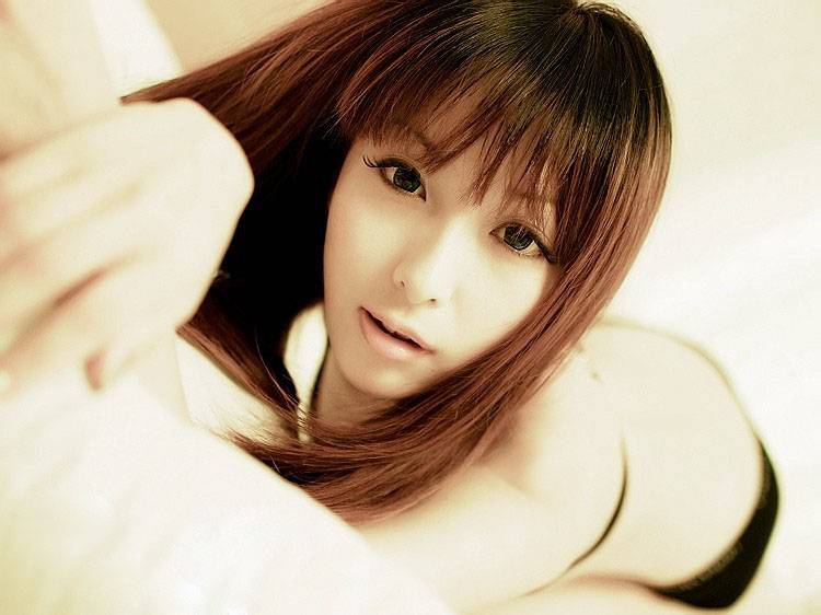 靓丽少女的诱人私房-4