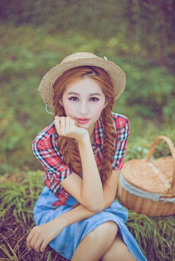 陈彦儿小清新甜美写真