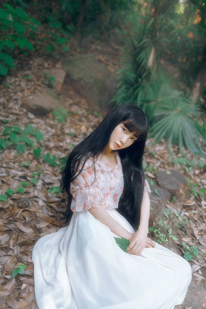 清甜女生的户外可爱-5