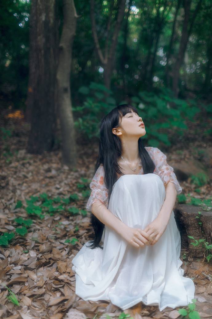 清甜女生的户外可爱-9