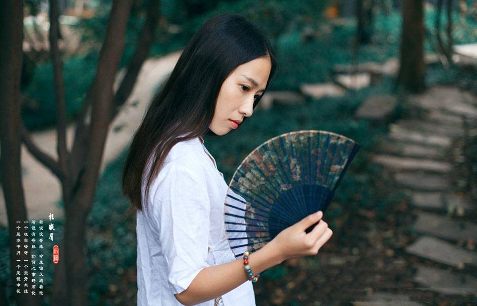 白色青丝清纯迷人诱惑-8