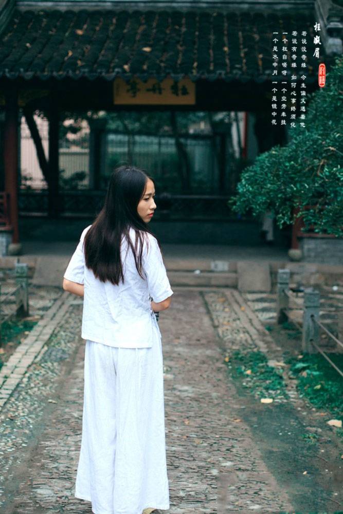 白色青丝清纯迷人诱惑-9
