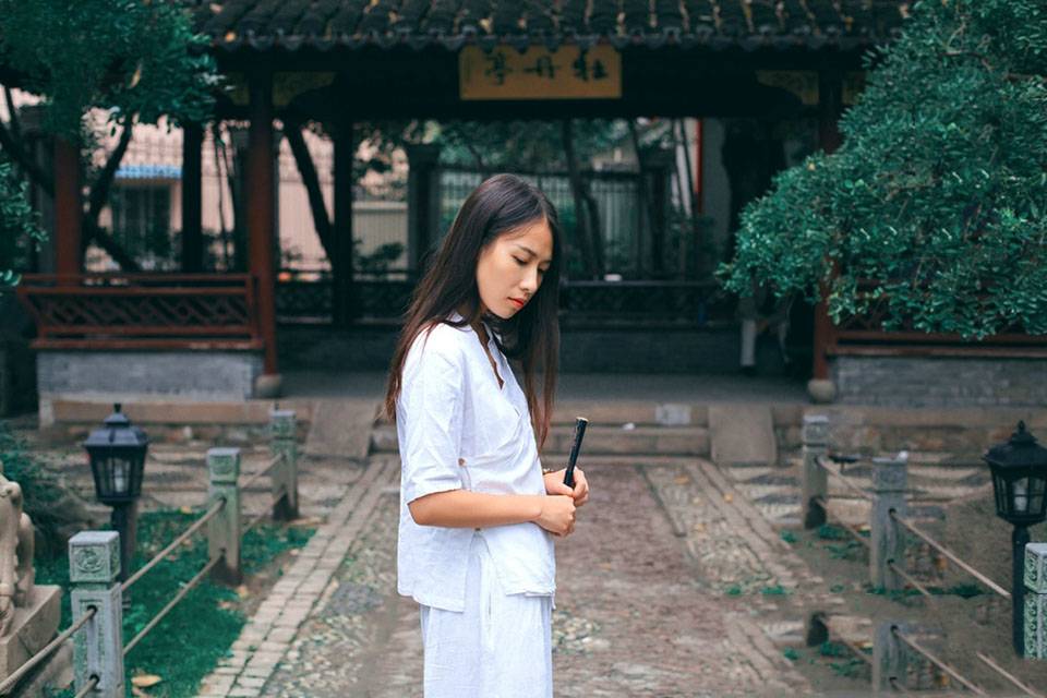 白色青丝清纯迷人诱惑-10