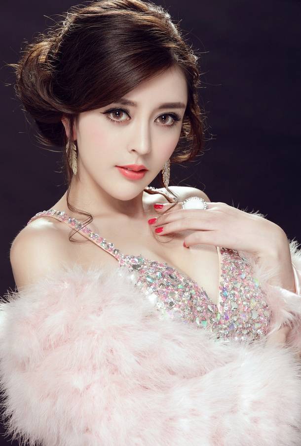 高兮妍性感露胸高清写真-6