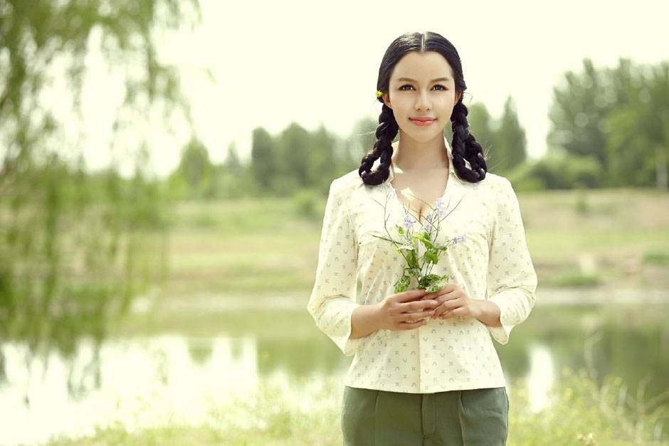 苏梓玲田园风写真 清纯性感两者兼备-5