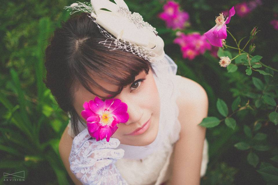 森林中美丽的花仙子