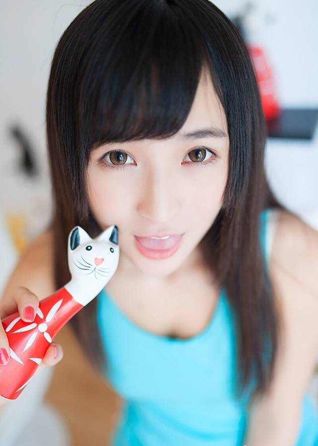 美女张楚私房写真清纯可人-6