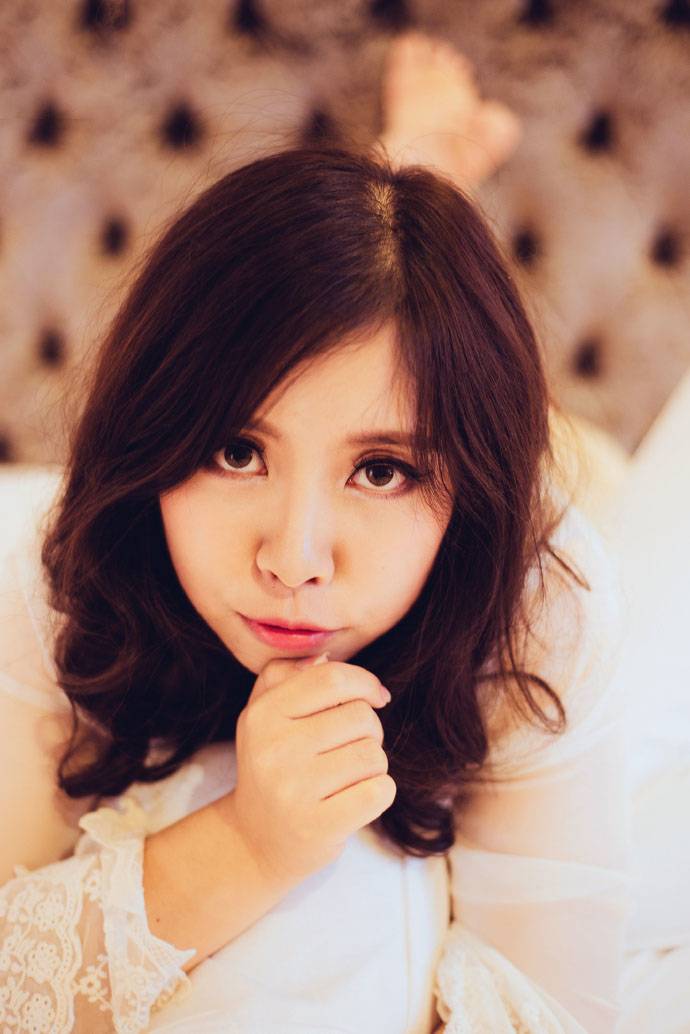 美胸姑娘的忧伤情绪-3