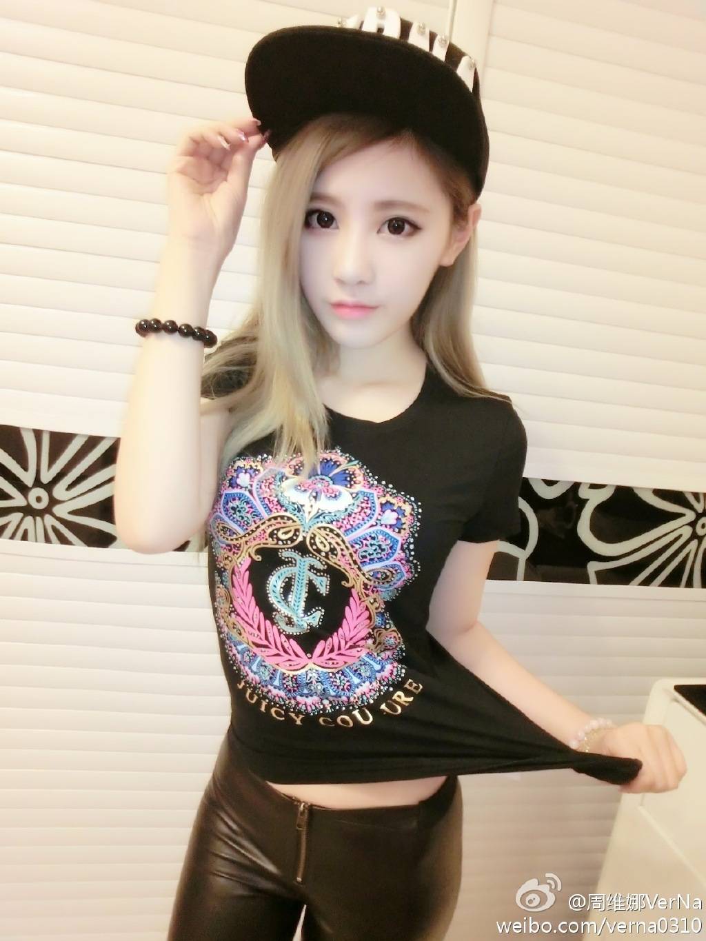 周维娜verna自拍服装照片集锦-2