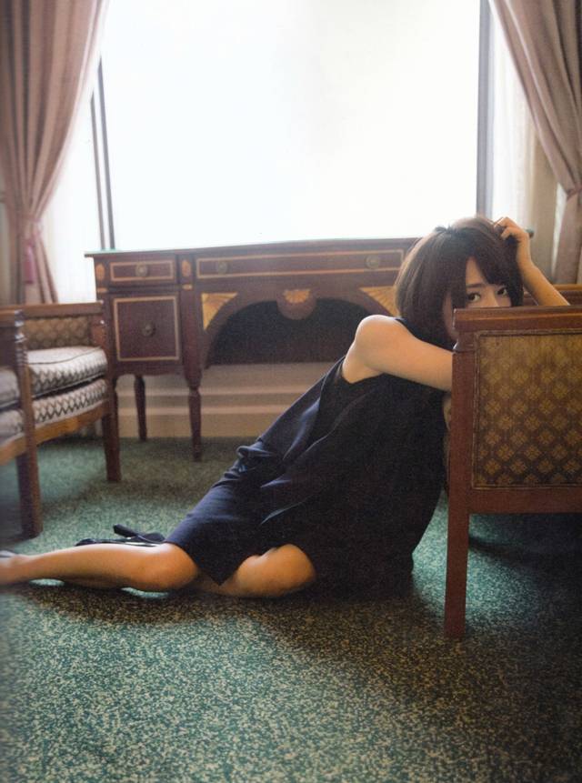 桥本奈奈未性感豪放写真-6