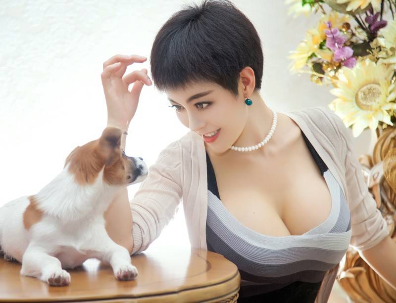 冷艳美女潘春春爆乳性感唯美写真-12