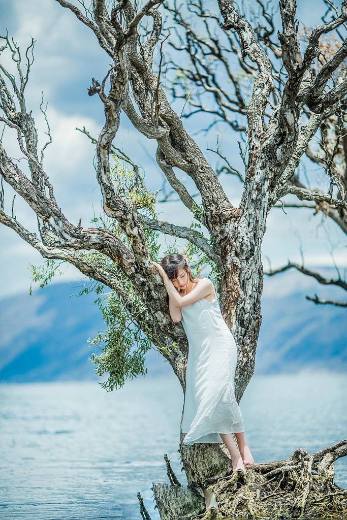 氧气美女室外清新写真-4