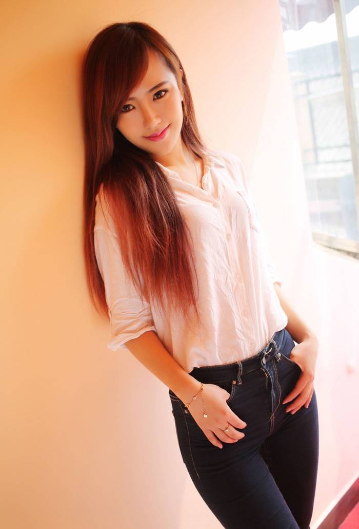 优星馆赵婉妮白衬衫甜美性感写真-5