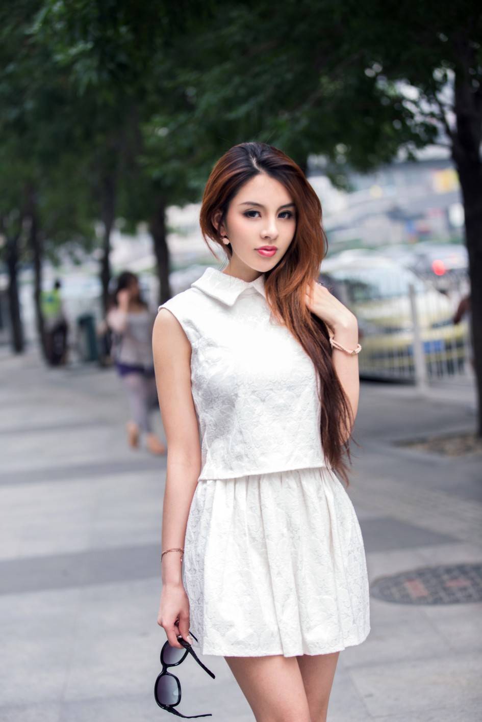 TuiGirl推女郎模特赵惟依街头时尚写真-5