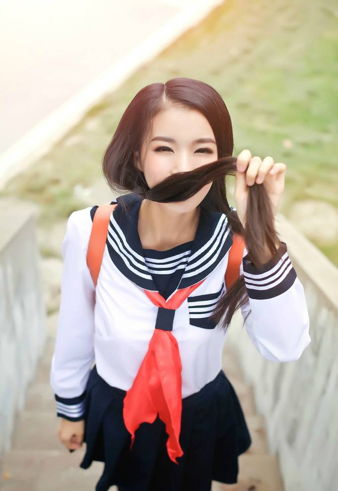 清纯学生妹校园唯美写真