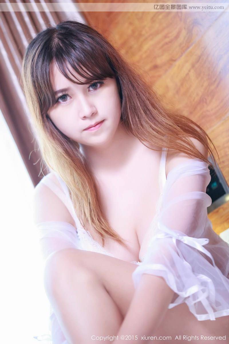 白嫩美女轩儿情趣比基尼私写性感写真-24