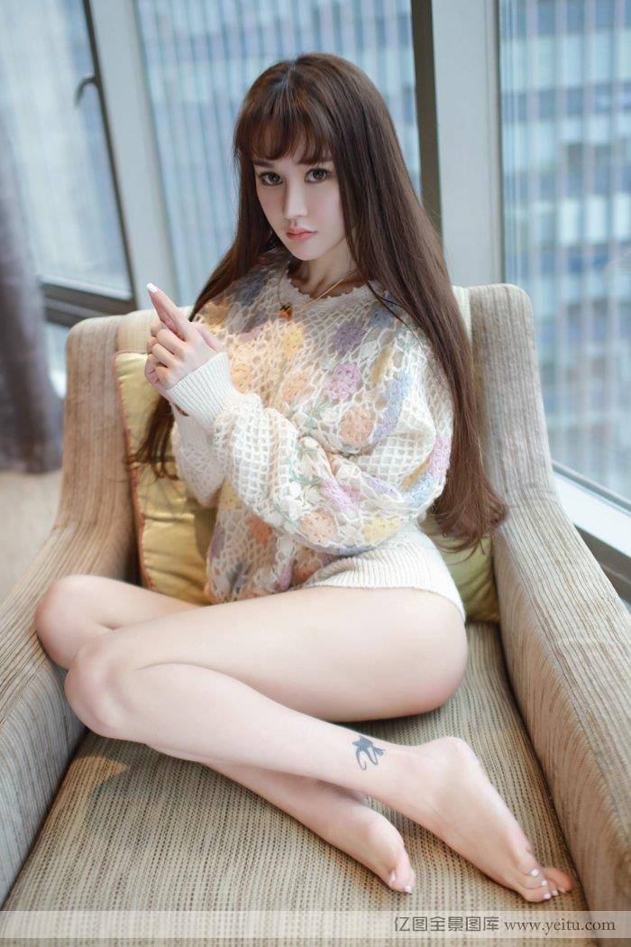 模范学院美女模特Cheryl青树紧身衣两点若现首套写真-21