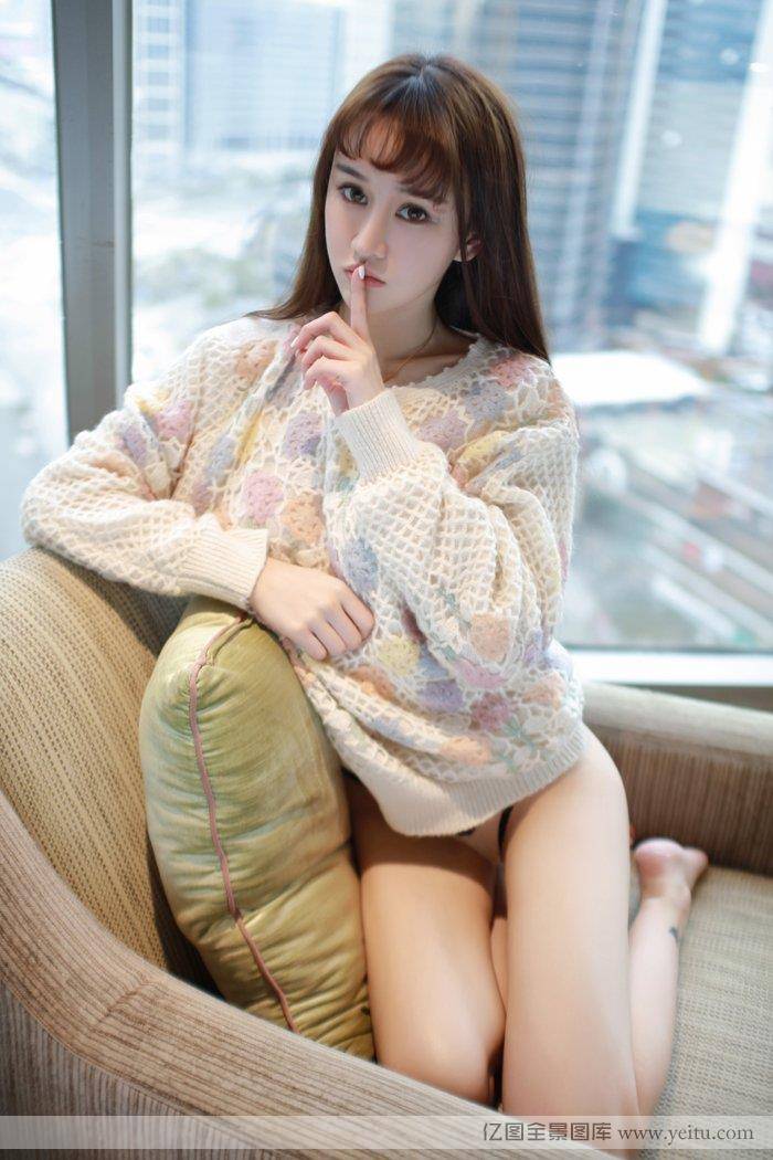 模范学院美女模特Cheryl青树紧身衣两点若现首套写真-28