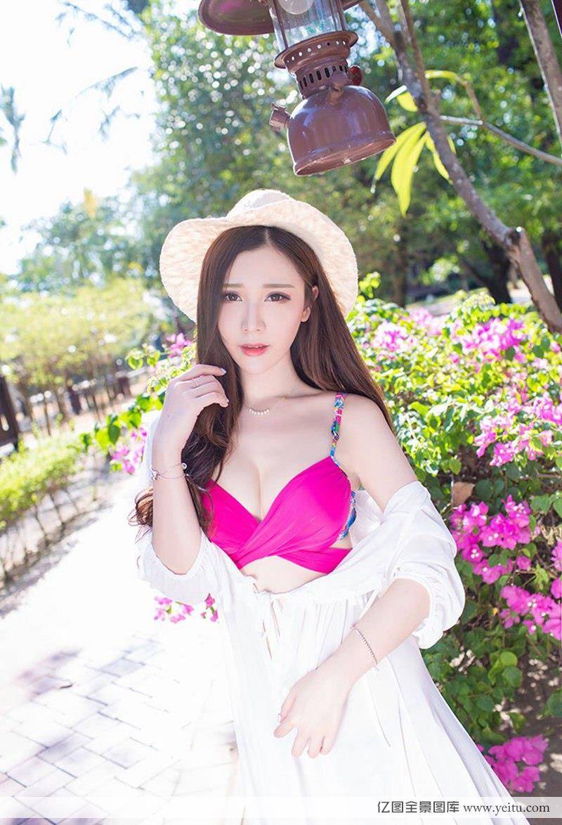 气质美女淼淼户外非凡美艳性感写真-36