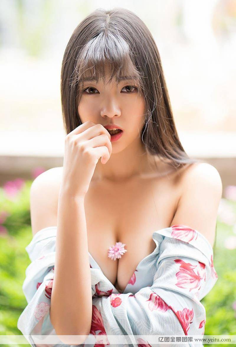 甜美柔弱萌妹子可乐Vicky性感和服写真-20