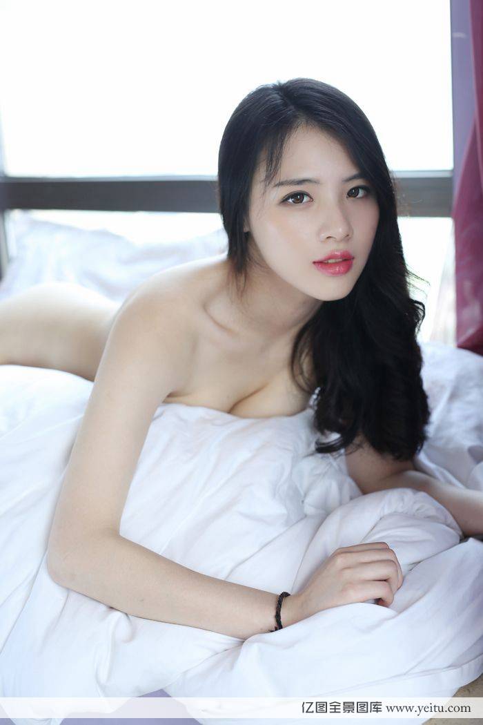 诱惑美女舒林培性感制服诱惑巨乳显沟-25