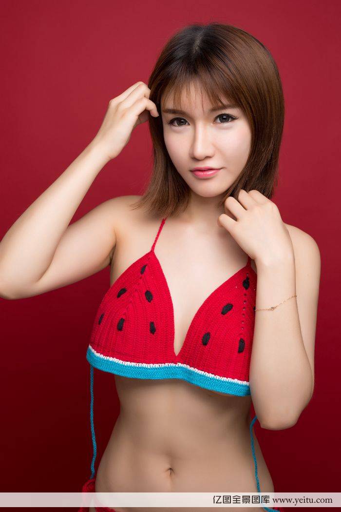 童颜巨乳娇傲娇萌萌室内比基尼诱惑大尺度写真-37