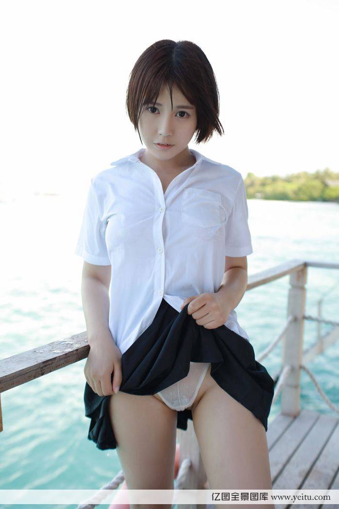 百变女王艾莉Evelyn透明情趣蕾丝内衣隐现-43