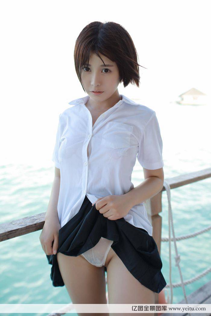 百变女王艾莉Evelyn透明情趣蕾丝内衣隐现-44