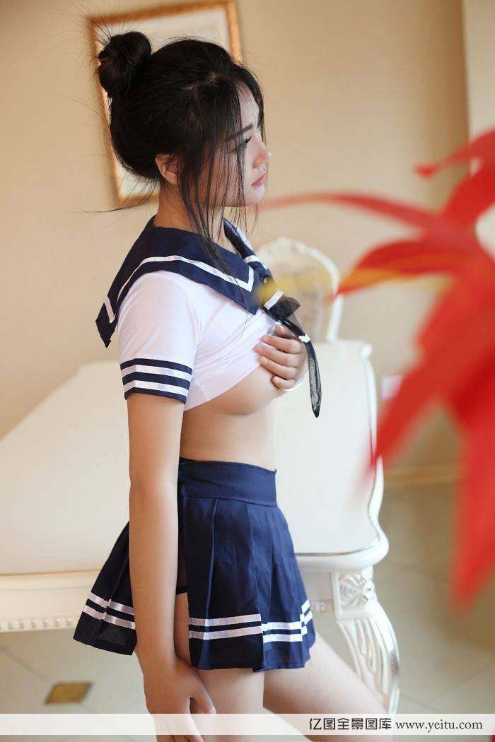 平面模特白微sera学生装扮性感美乳制服诱惑-43