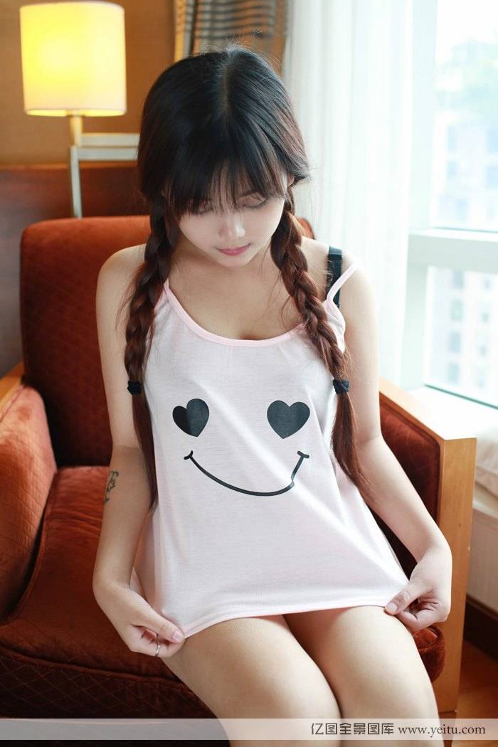 花の颜清纯美女小月儿黑色女仆渔网丝袜制服诱惑系列写真-21