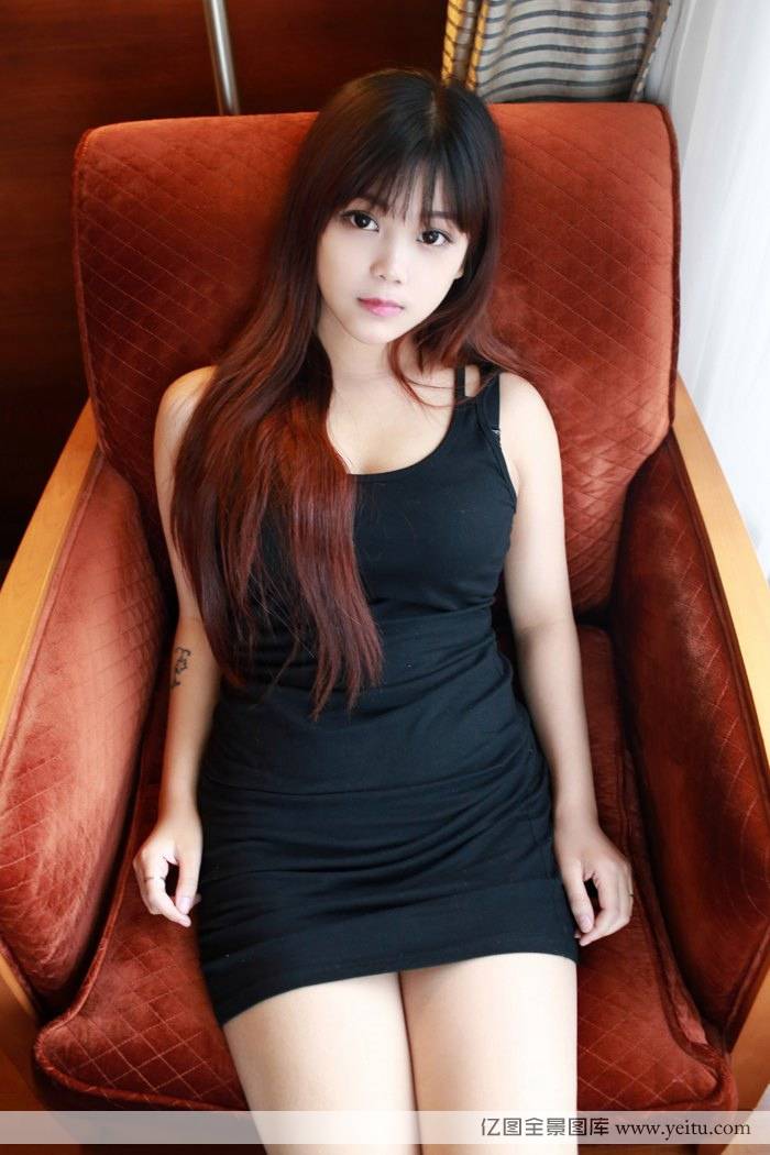 花の颜清纯美女小月儿黑色女仆渔网丝袜制服诱惑系列写真-38