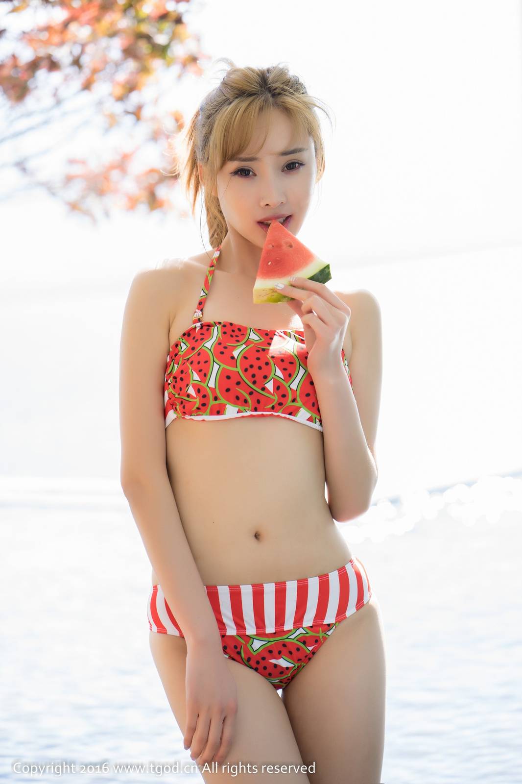 推女神美女模特周妍希大理旅拍套图挡不住的柔情-17