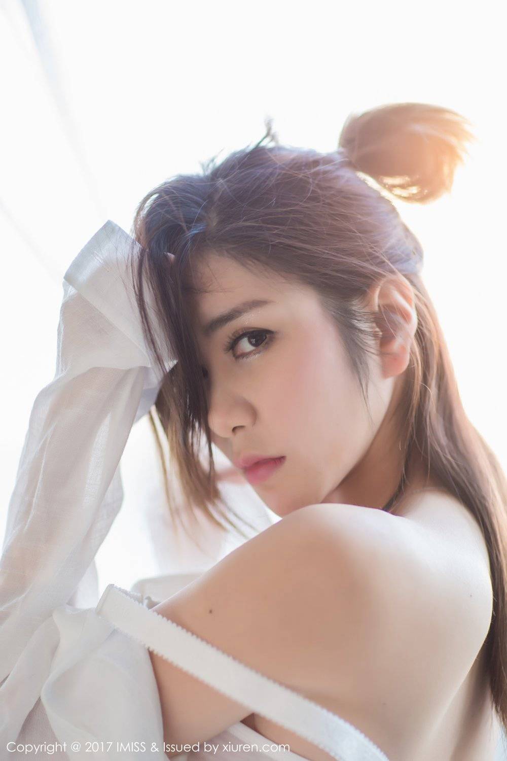 爱蜜社美女模特李七喜圣诞装扮酥胸玉兔丝袜系列性感写真-34