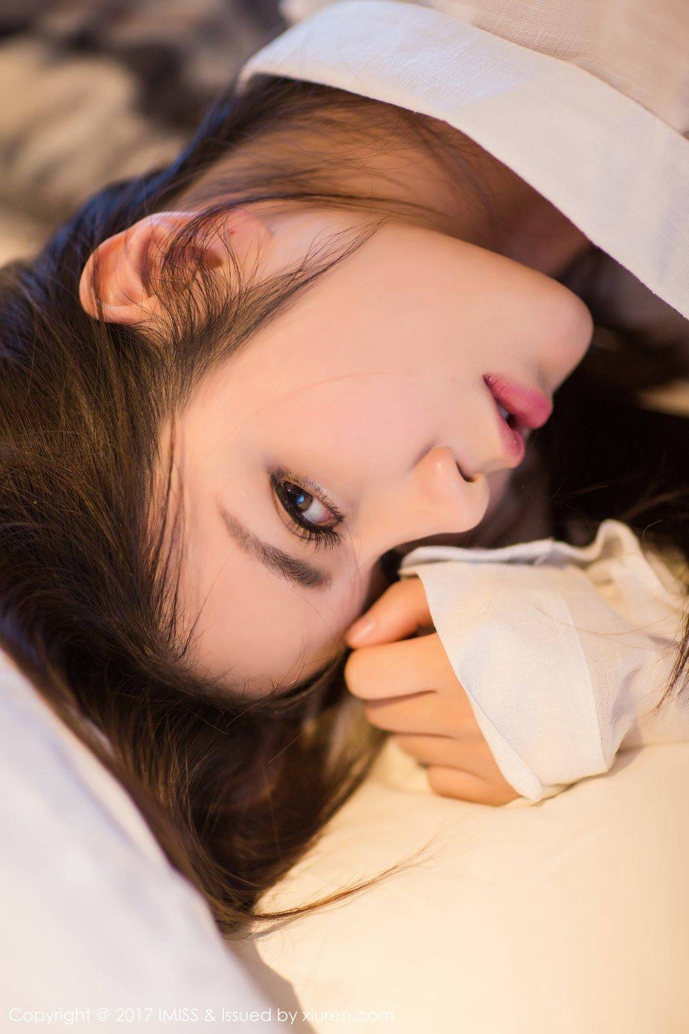 爱蜜社美女模特李七喜圣诞装扮酥胸玉兔丝袜系列性感写真-42