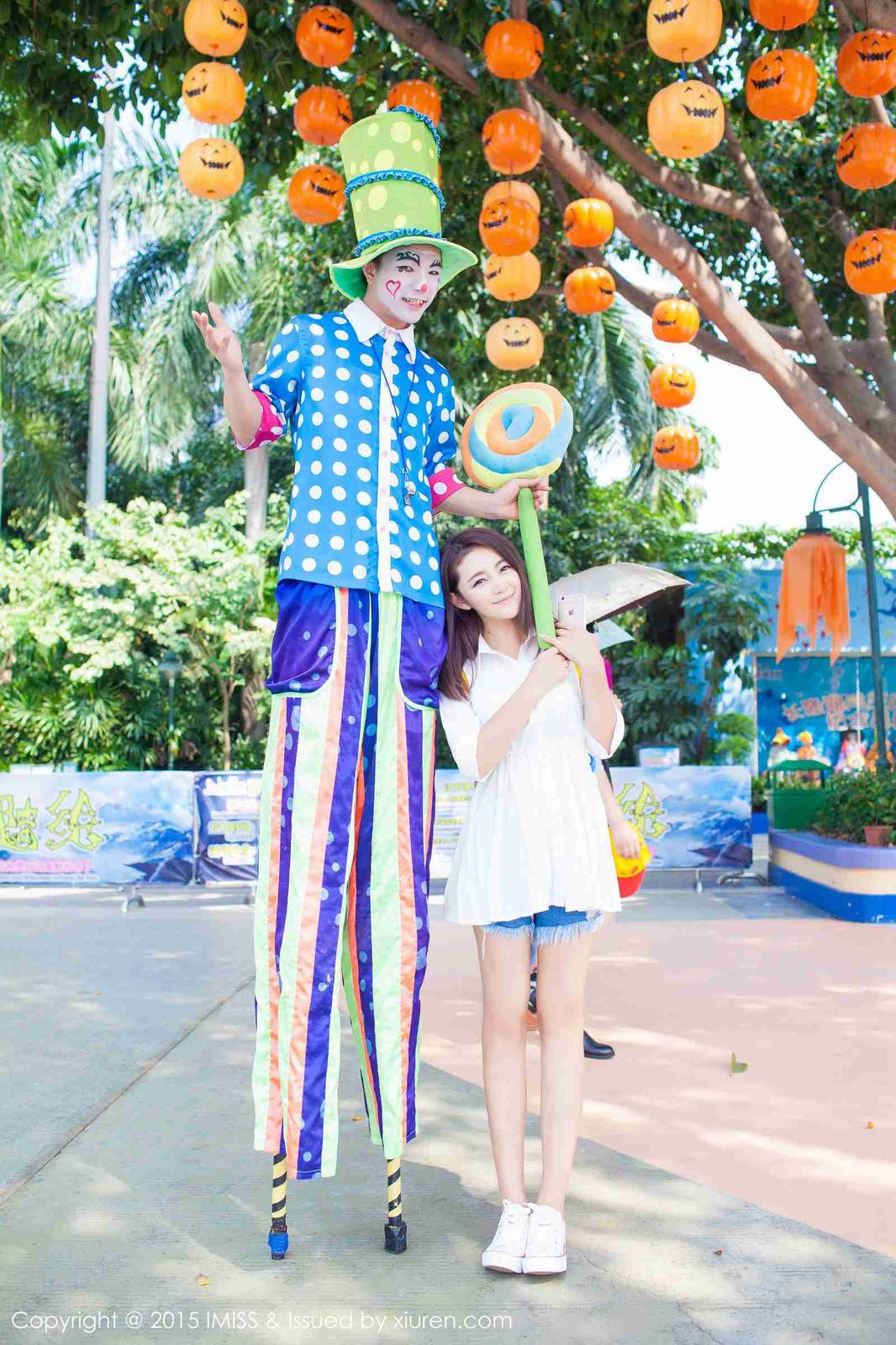 爱蜜社美女模特夏茉GIGI小清新街拍写真