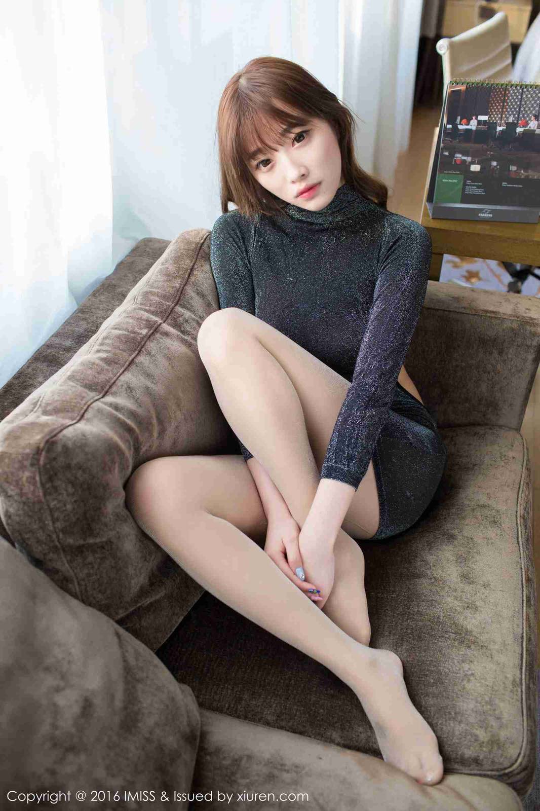 爱蜜社美女模特小甜心CC丝袜美腿浴室诱惑-6