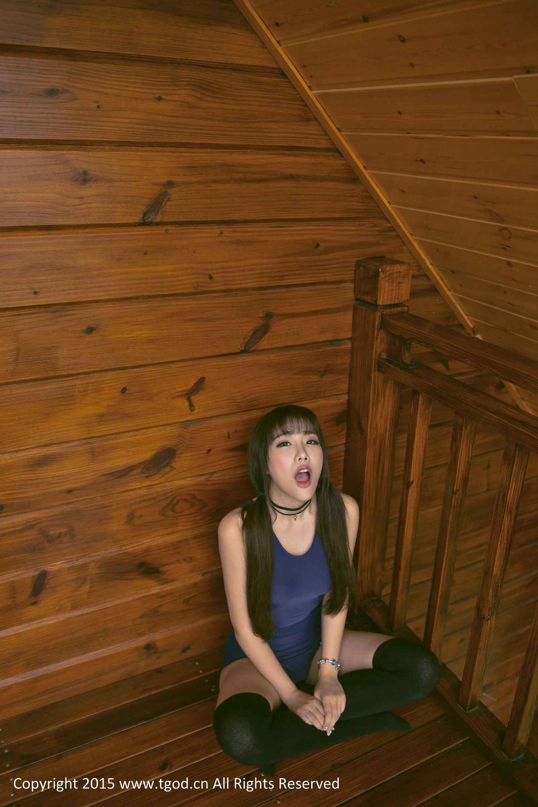 推女神美女模特朱若慕泳衣古灵精怪云曼旅拍-24