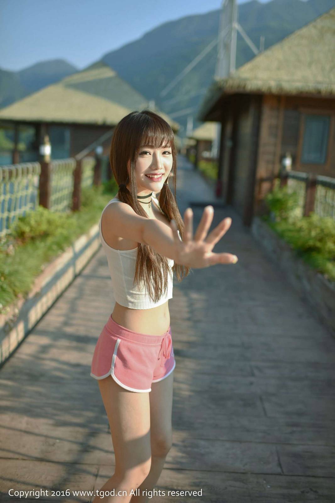 推女神美女模特朱若慕比基尼性感云曼旅拍-37