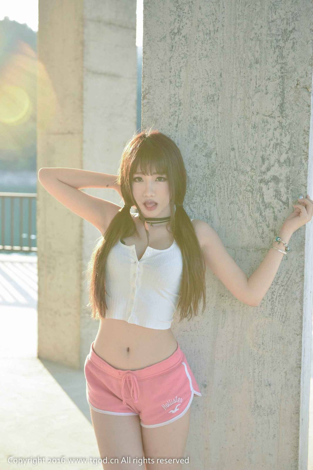 推女神美女模特朱若慕比基尼性感云曼旅拍-44