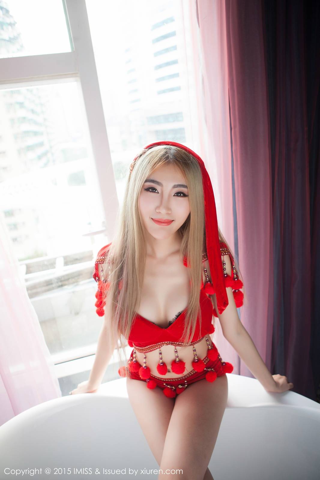 爱蜜社美女模特张芷昕性感美胸私房写真（二）-5