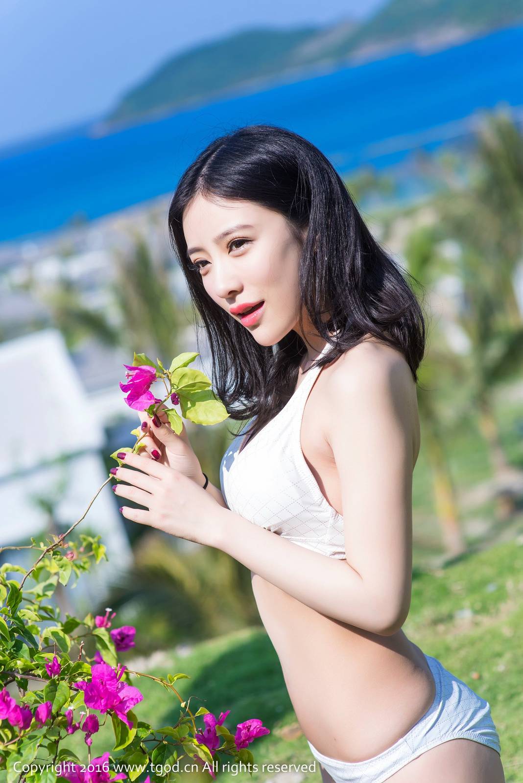 推女神美女模特施忆佳KITTY比基尼内衣诱惑越南芽庄旅拍-4