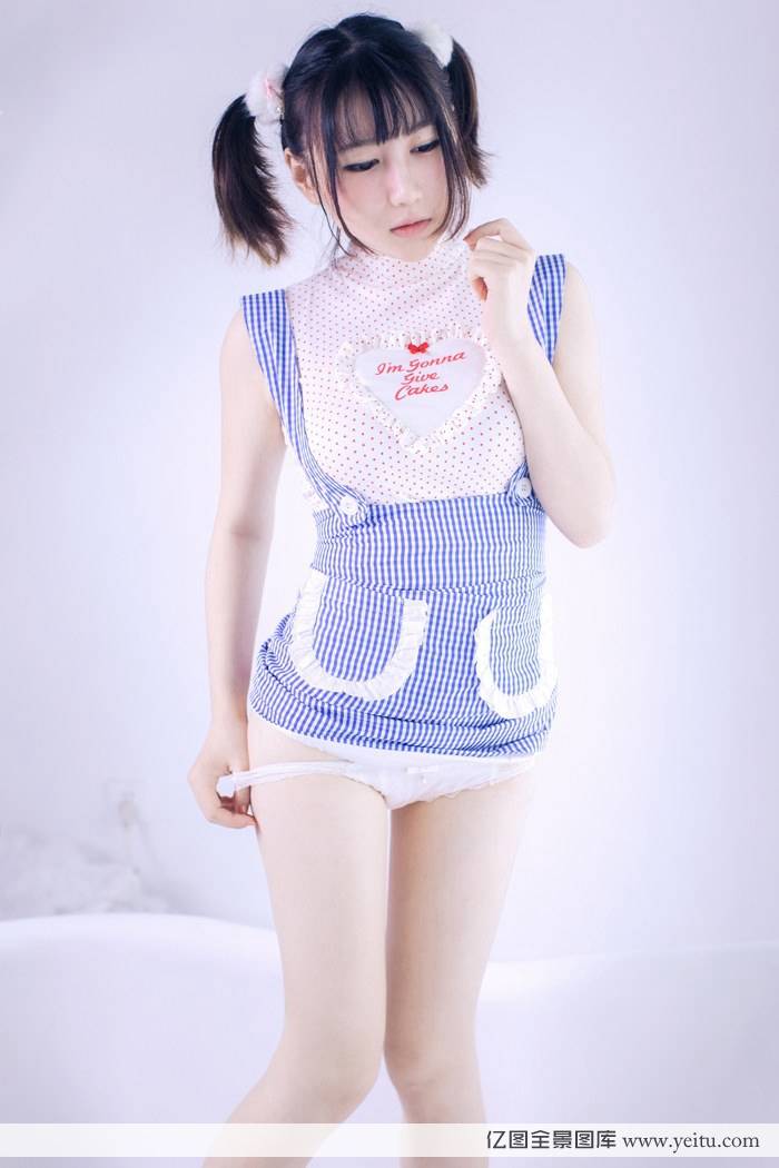 性感美女模特x魅蕾丝内衣诱惑巨乳尽显完美曲线-4