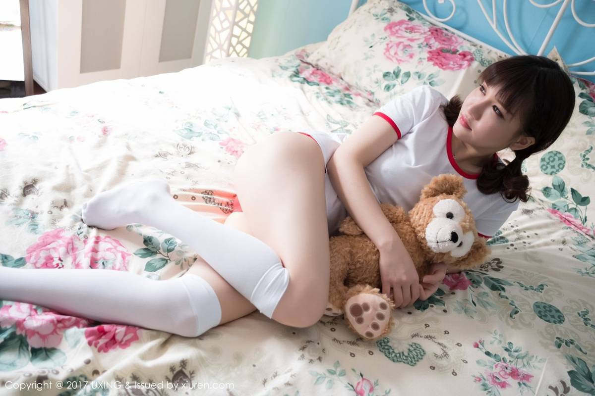 优星馆美女模特傲娇萌萌体操服白色丝袜系列私房写真-33