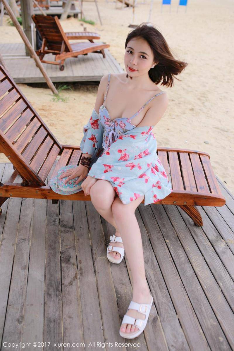 "高中生"奈奈Fox海边沙滩3套比基尼内衣诱惑-7