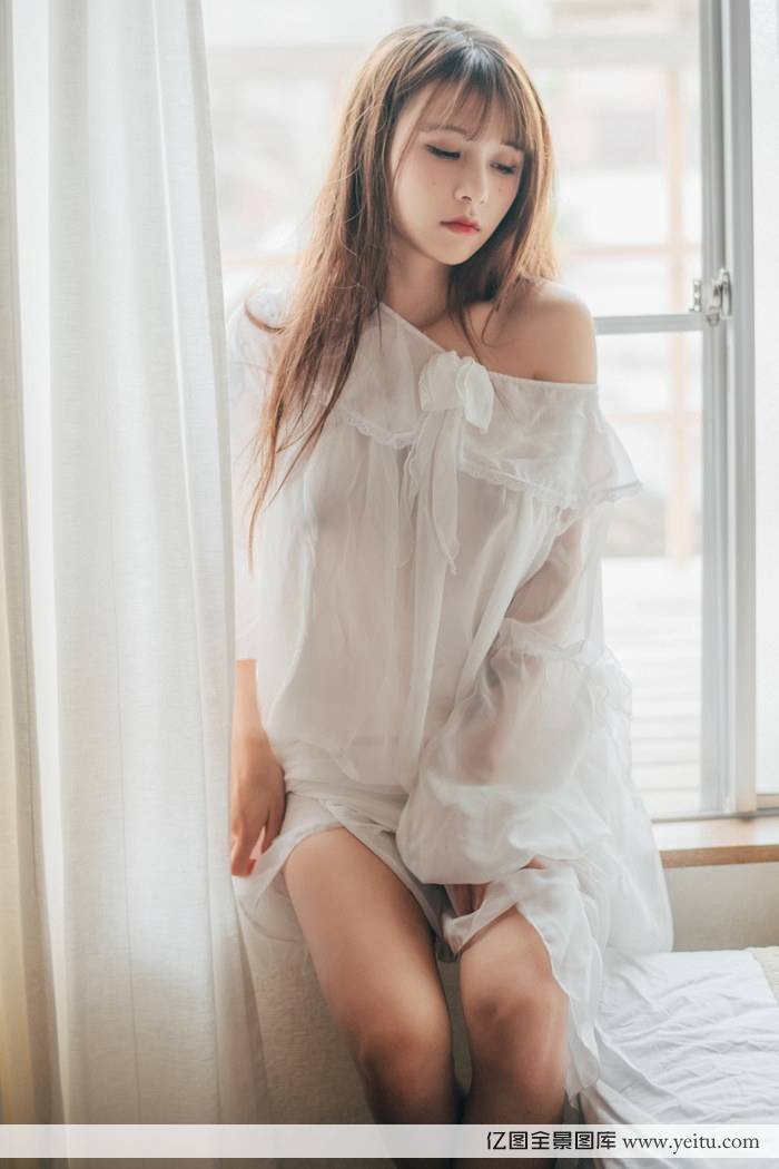 菠萝社美女模特夏美酱童颜巨乳性感迷人-3