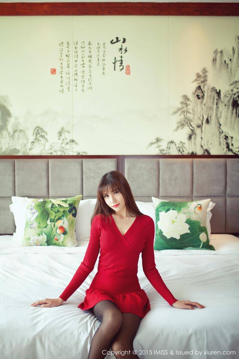 爱蜜社气质美女Sandy陈天扬清新养眼诱惑旅拍-13