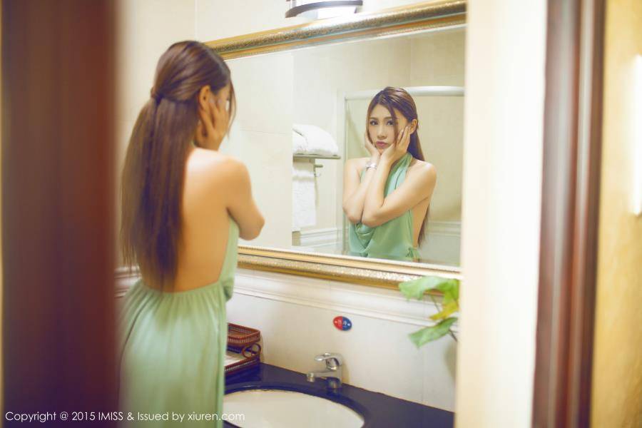 爱蜜社模特Nono颖儿温泉泳池比基尼诱惑写真-21