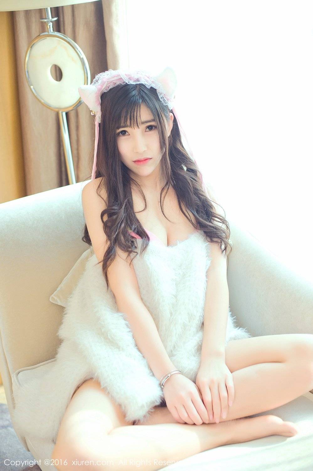 新晋嫩模悠悠YOYO白色比基尼粉红色性感内衣写真-5